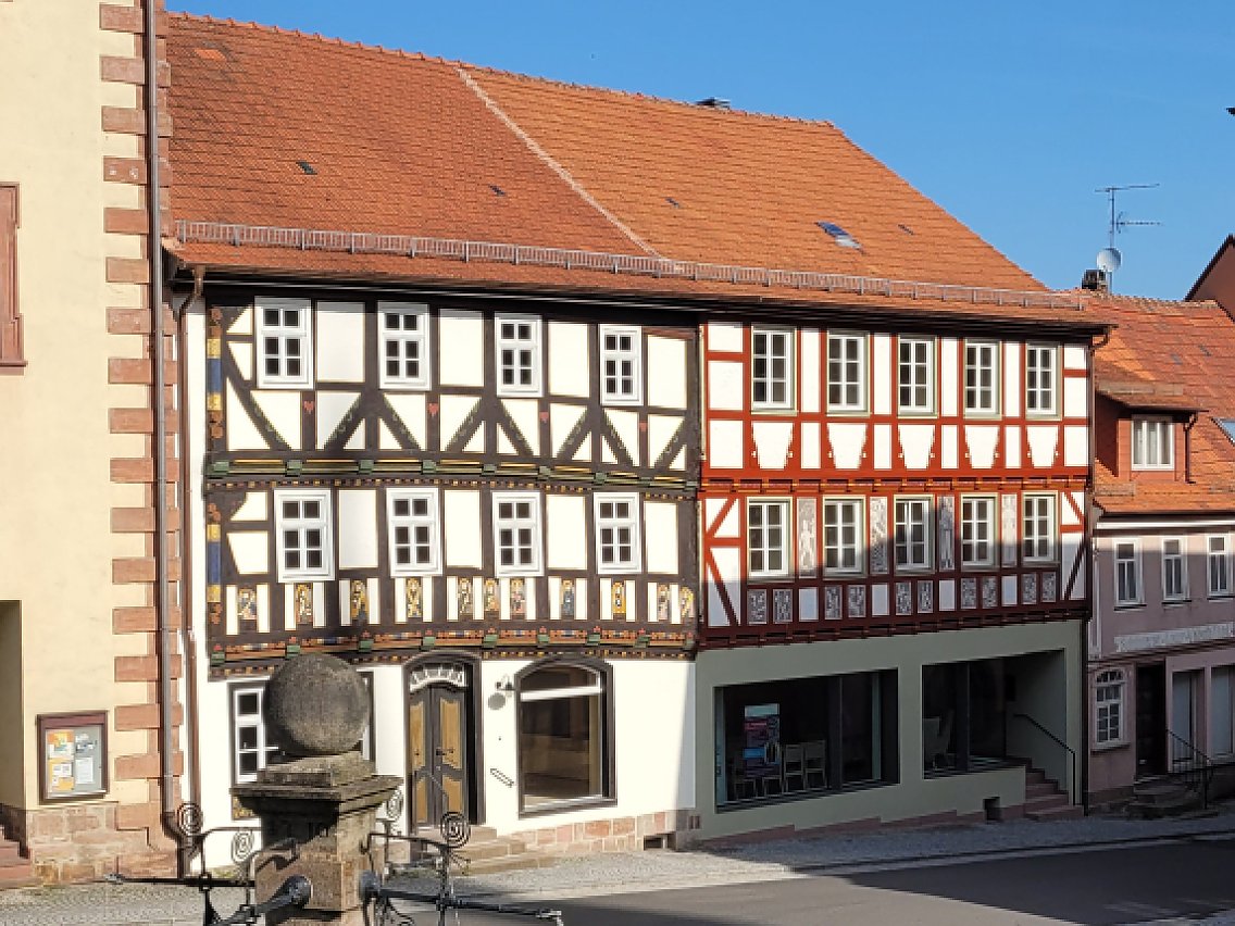 Elf-Apostelhaus in Tann