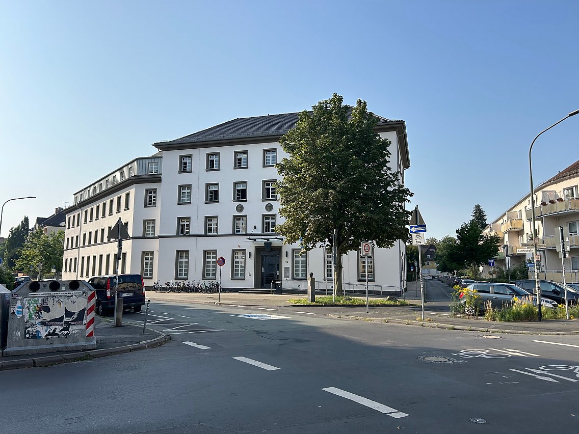 Platz vor Studierendensekretariat in Gießen
